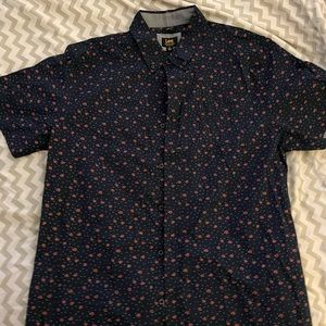 Mens button down t shirt XL blue with pink flowers